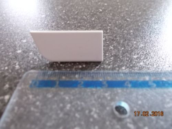 Endkappe für Wetterschenkel in weiss 109.347